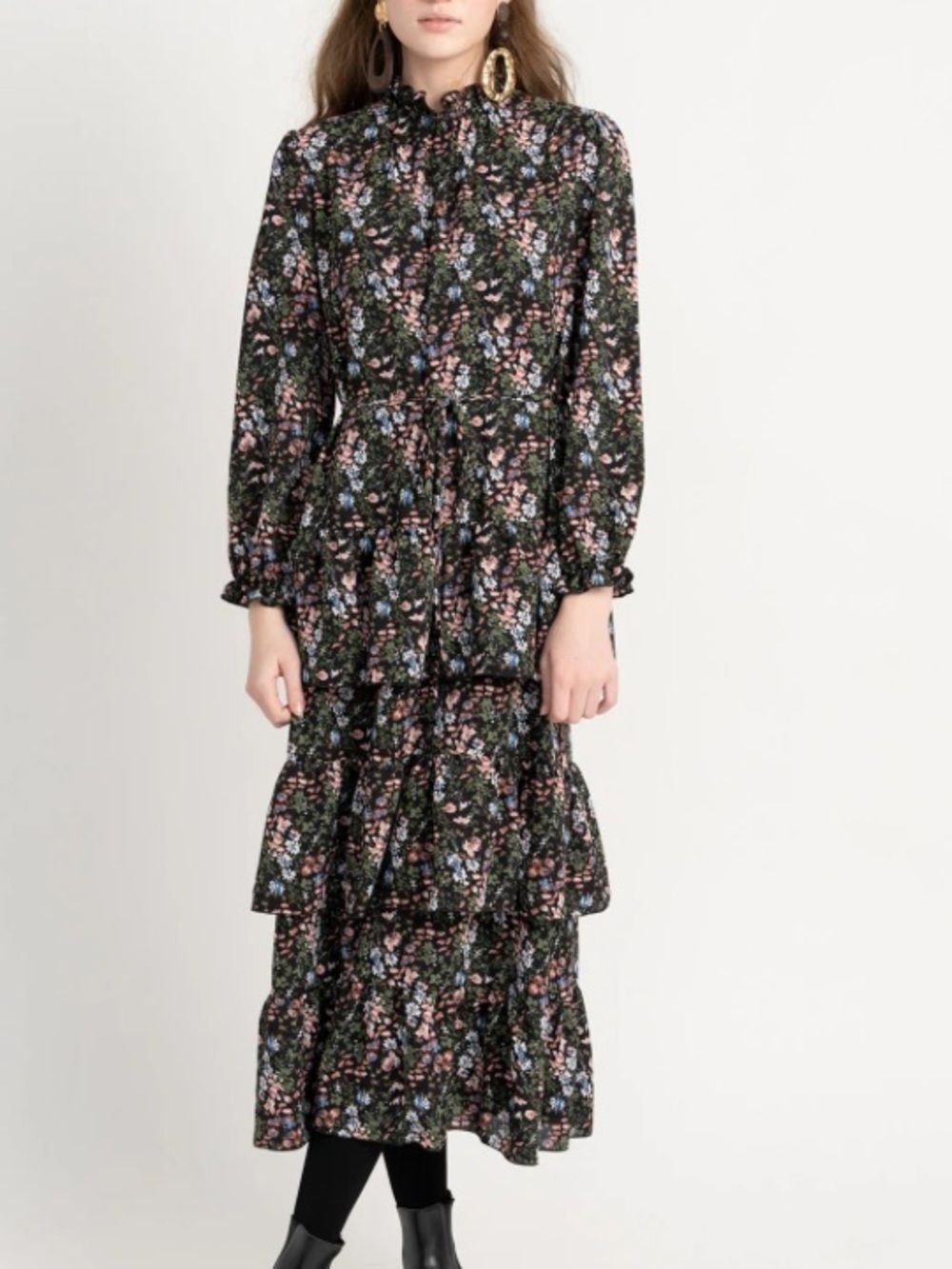 the alley Floral Long Sleeve Midi Dress in Black and Pink